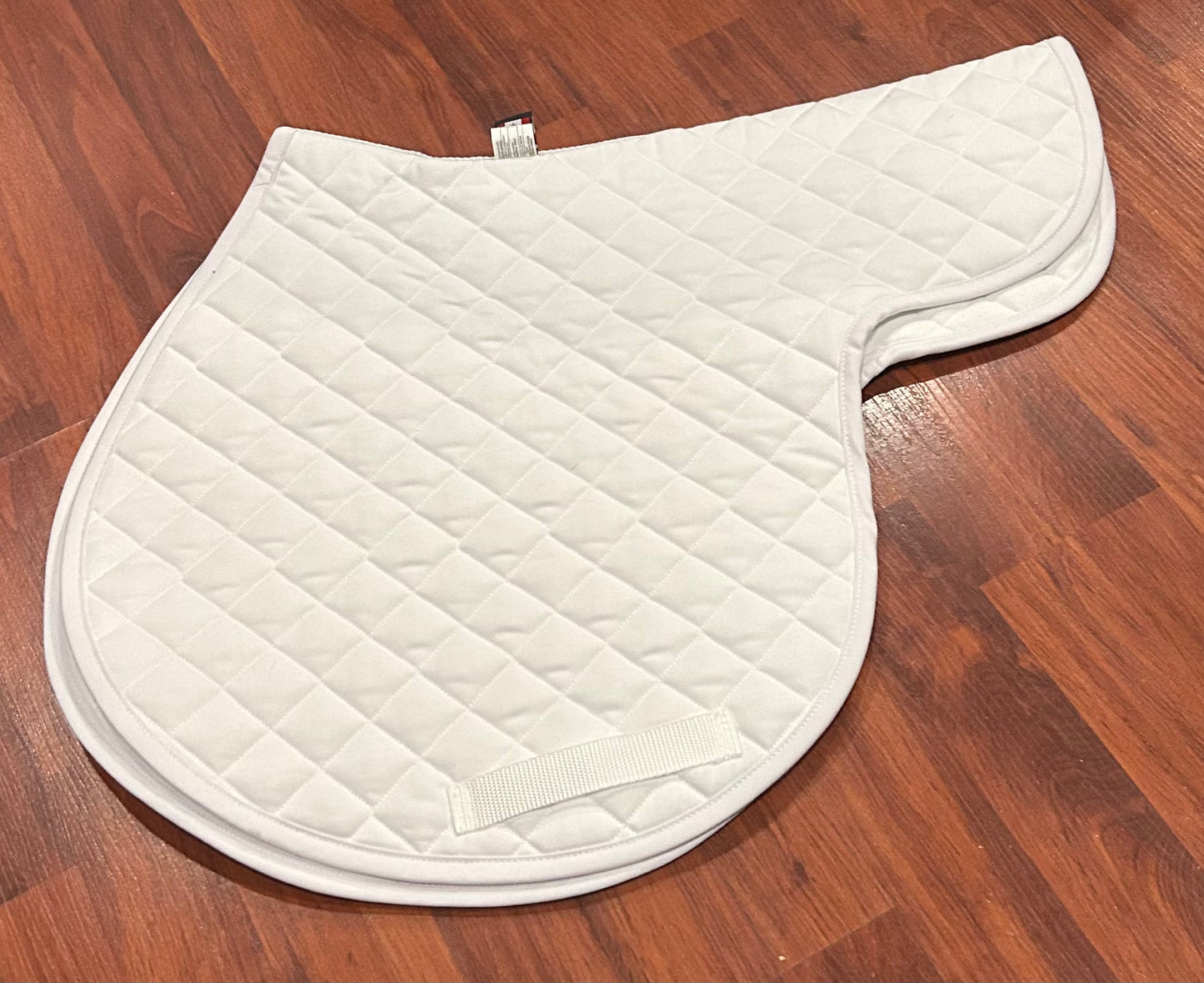 Ogilvy 17.5 white shaped quilted pad. Brand new.