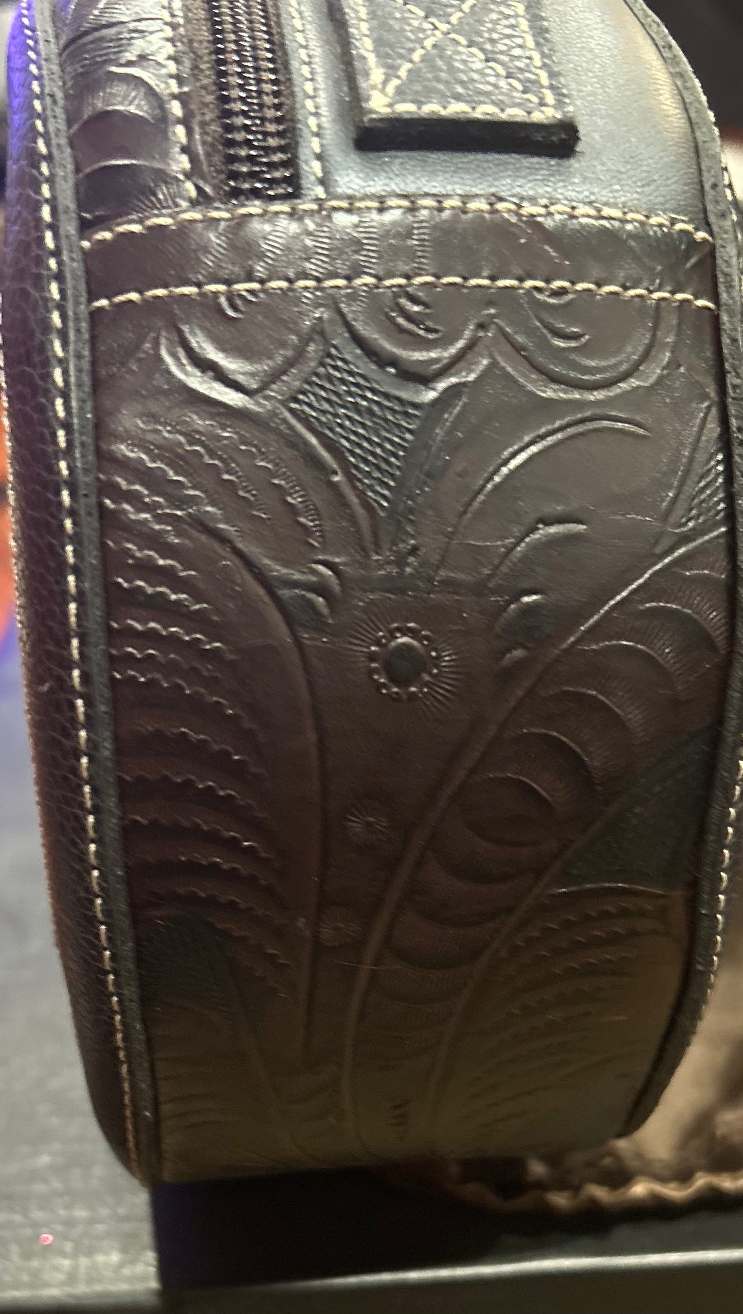 Kingsley brown round bag