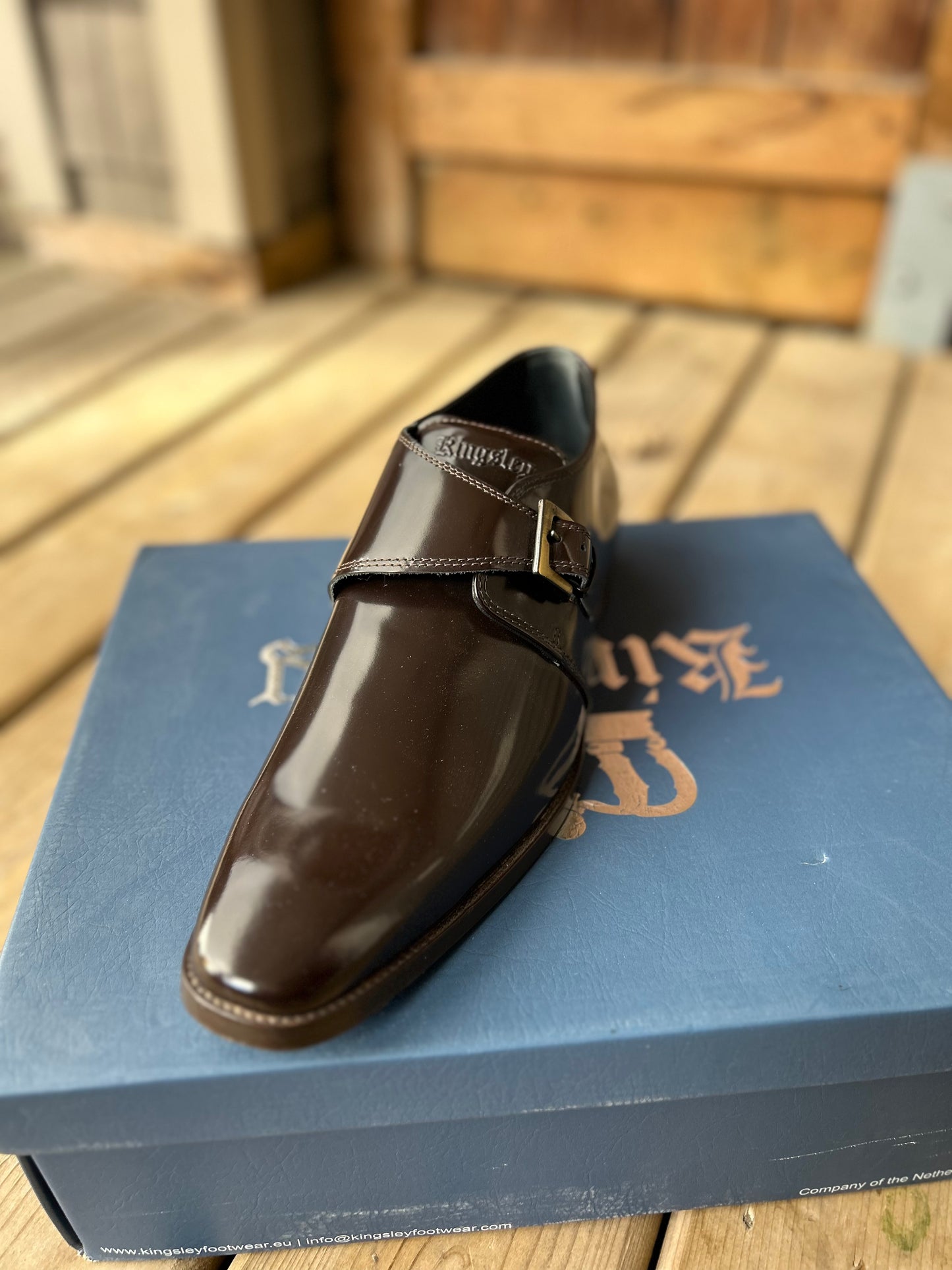 Size 43 Kingsley Duke shoes brown. New