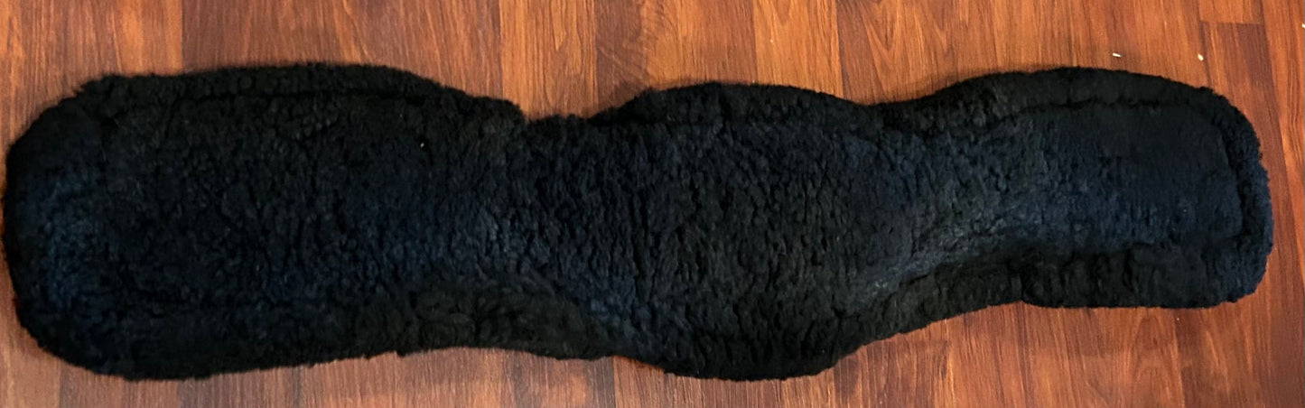 26” Leveza sheepskin girth