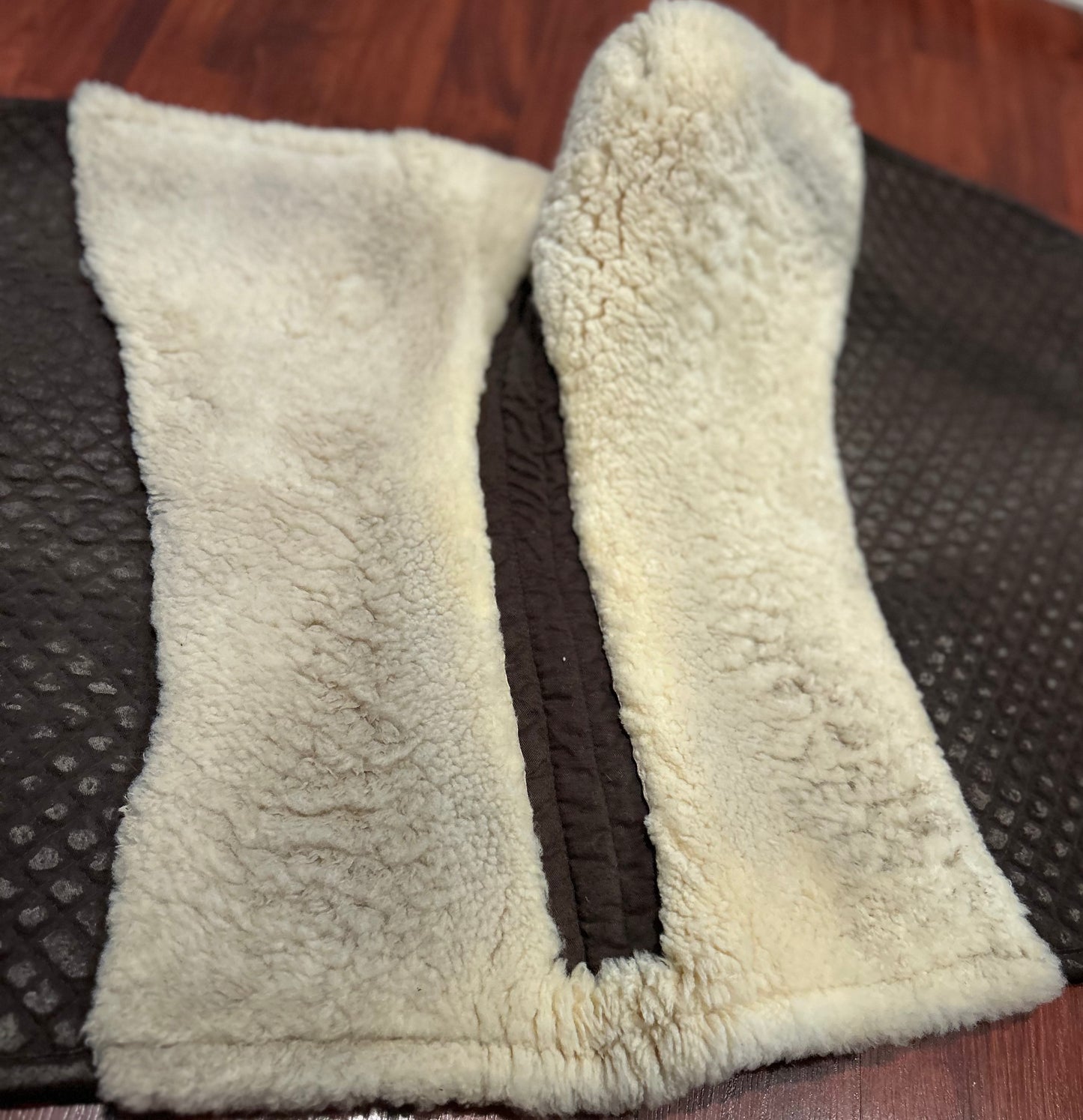 NSC sheepskin brown dressage pad