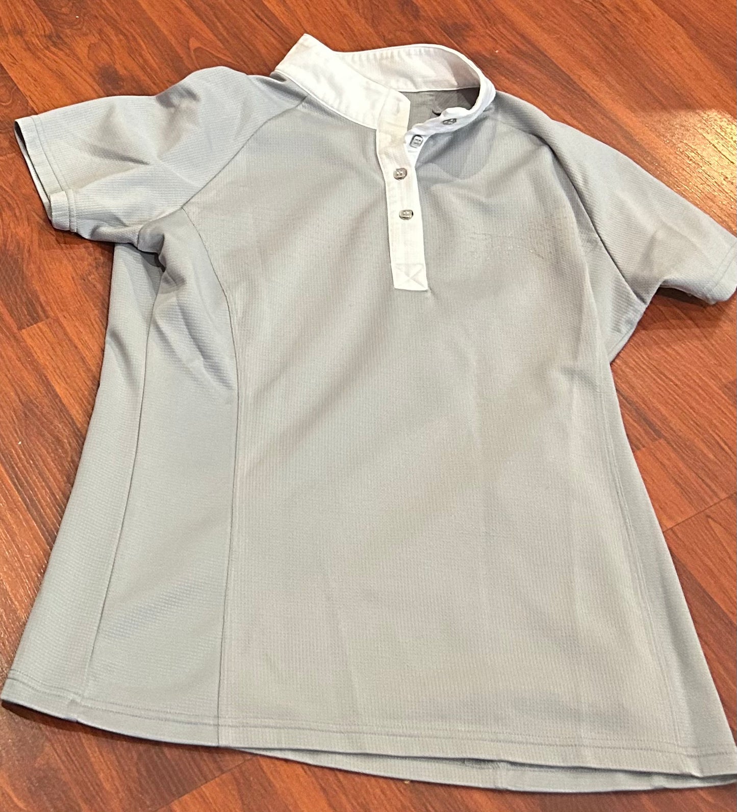 BR large grey short sleeve show shirt