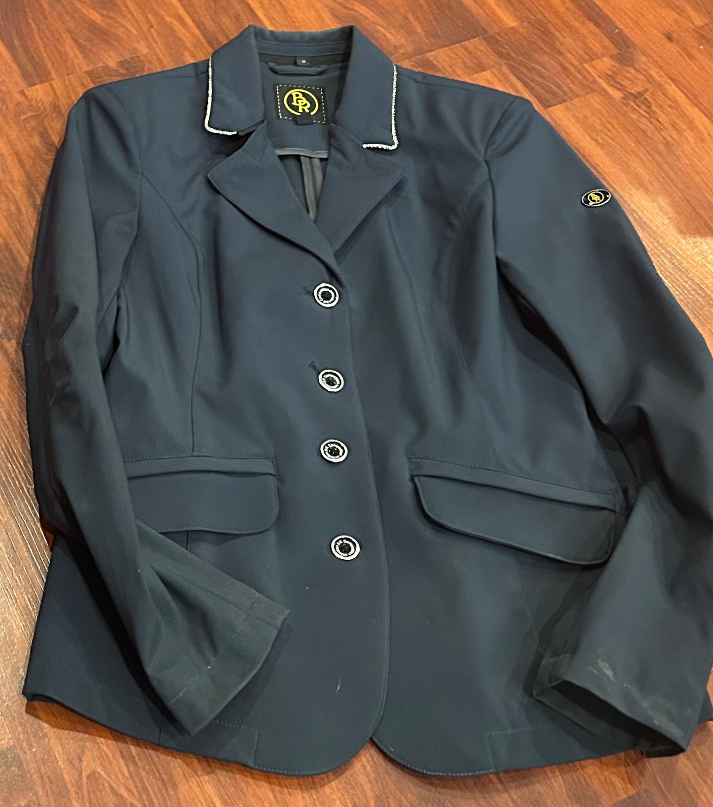 BR medium (38) navy with bling show jacket