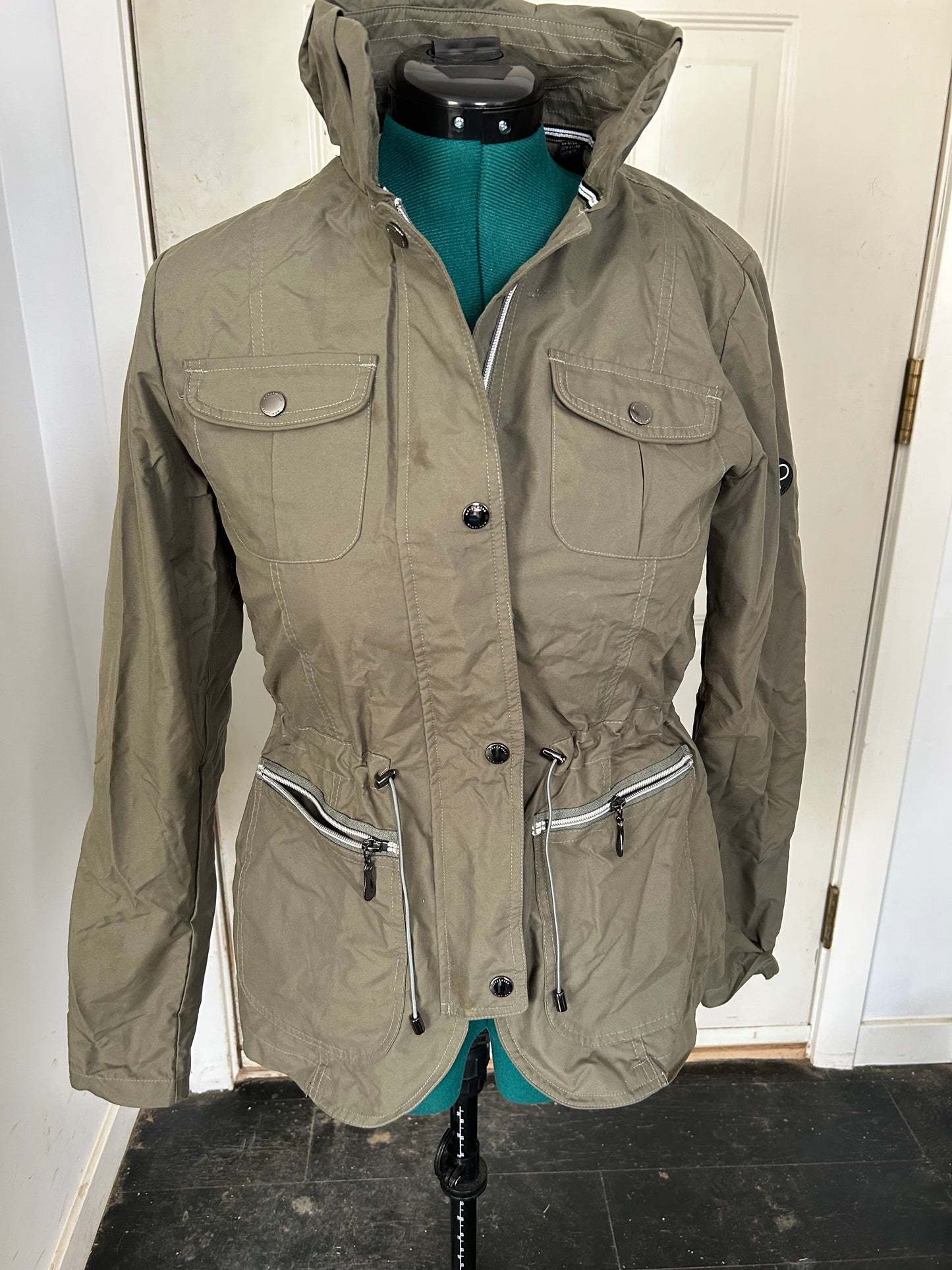 Horseware Platinum medium green jacket