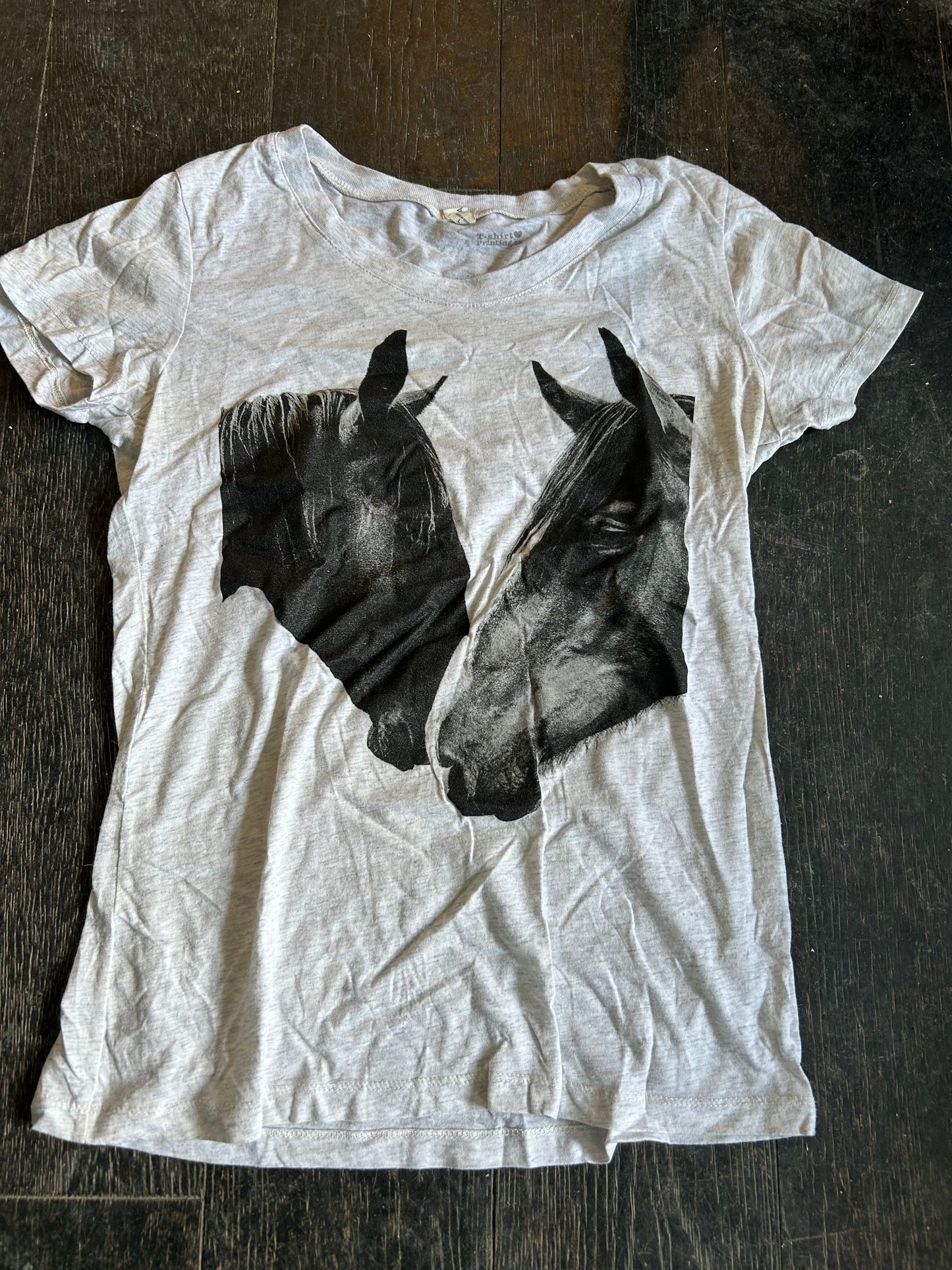 Small horse t-shirt