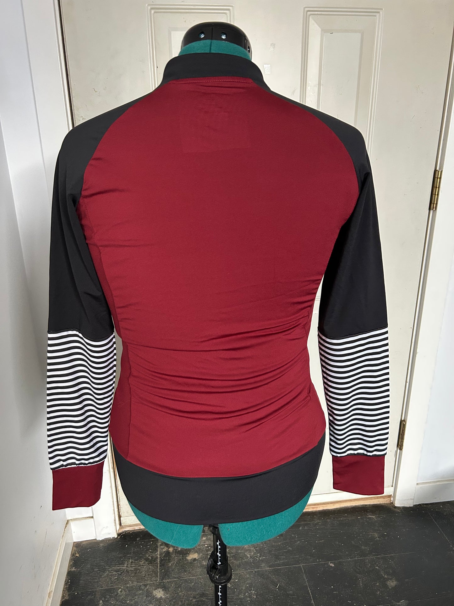 Kastel small zip up light jacket