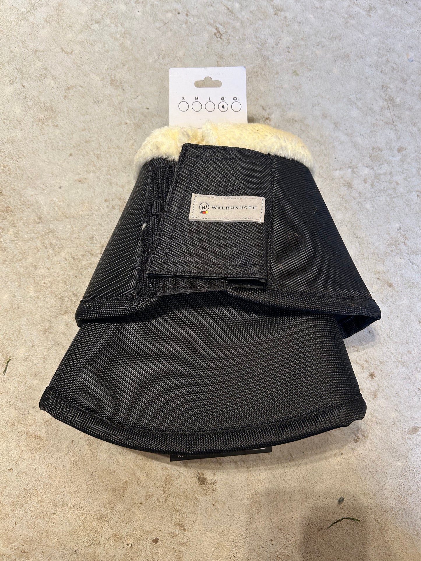 Large bell boots Waldhausen nylon black with fleece