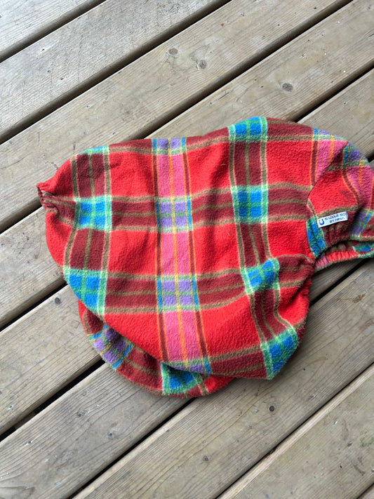 Saddle sox by Nina red plaid saddle cover