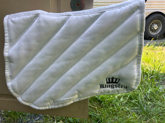Kingsley white jumping pad. New.