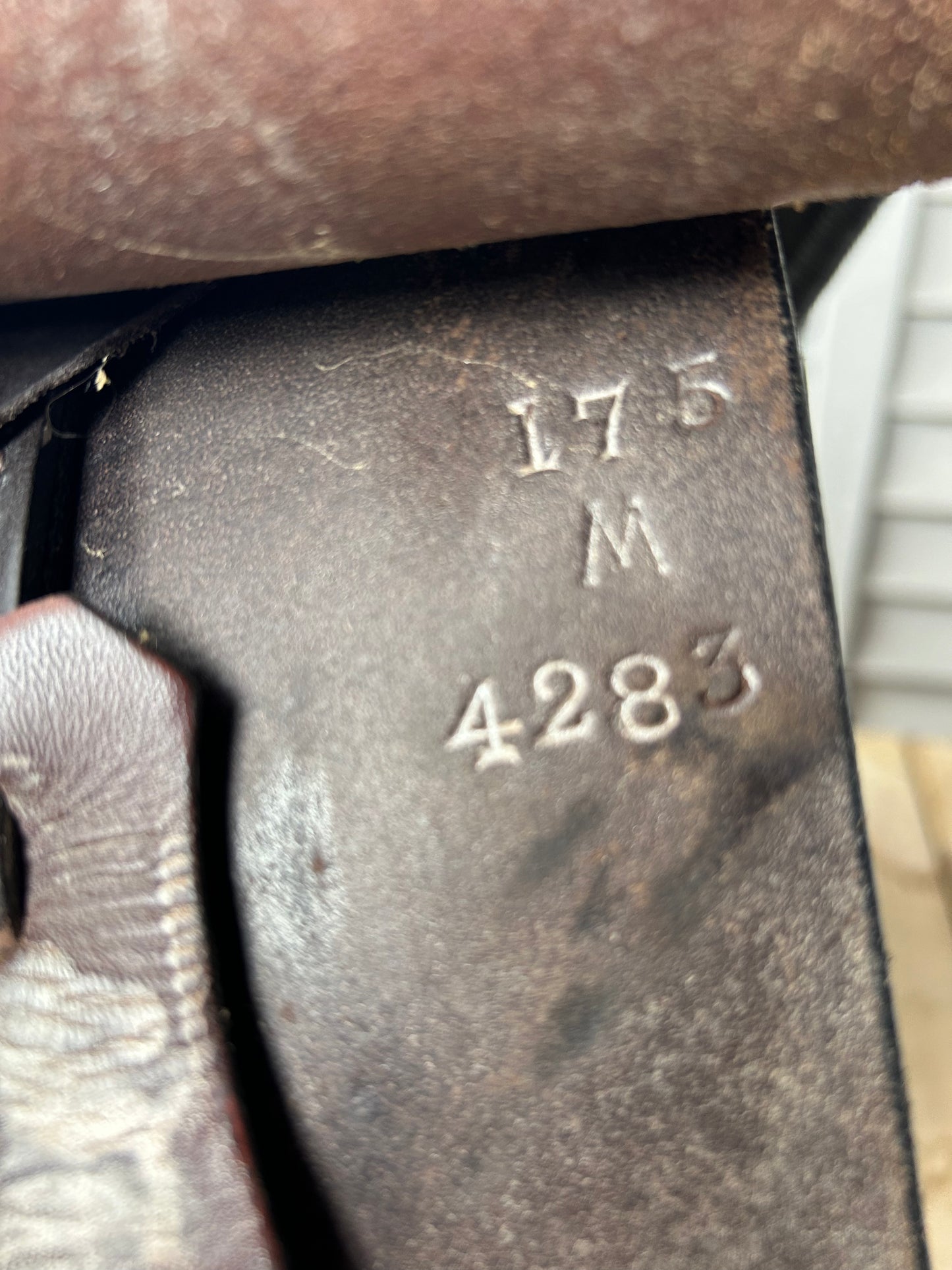 17.5” Exselle close contact saddle Med tree