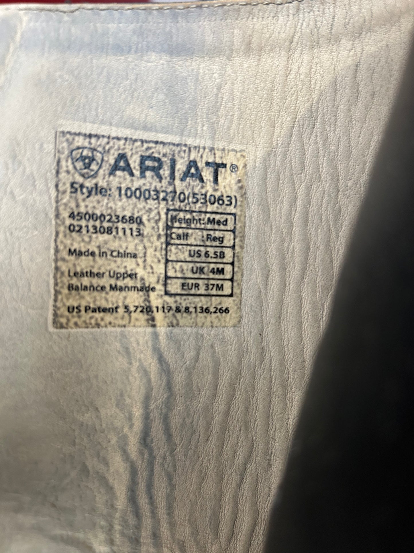 6.5B Ariat Westchester black dress boots. Reg calf med height.