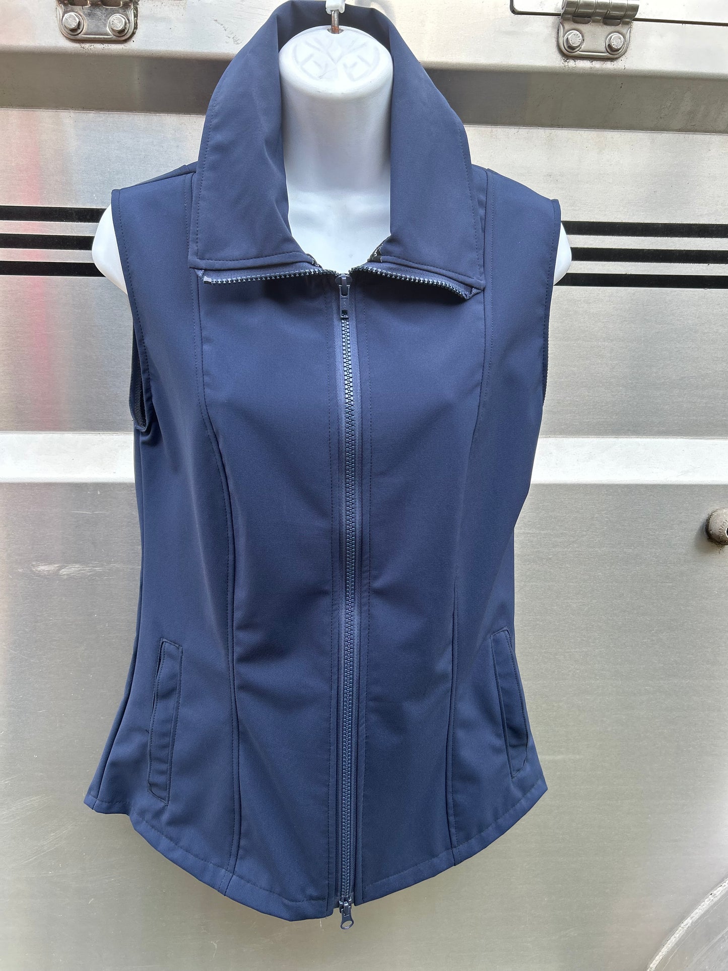 Indie Equestrian navy vest XS