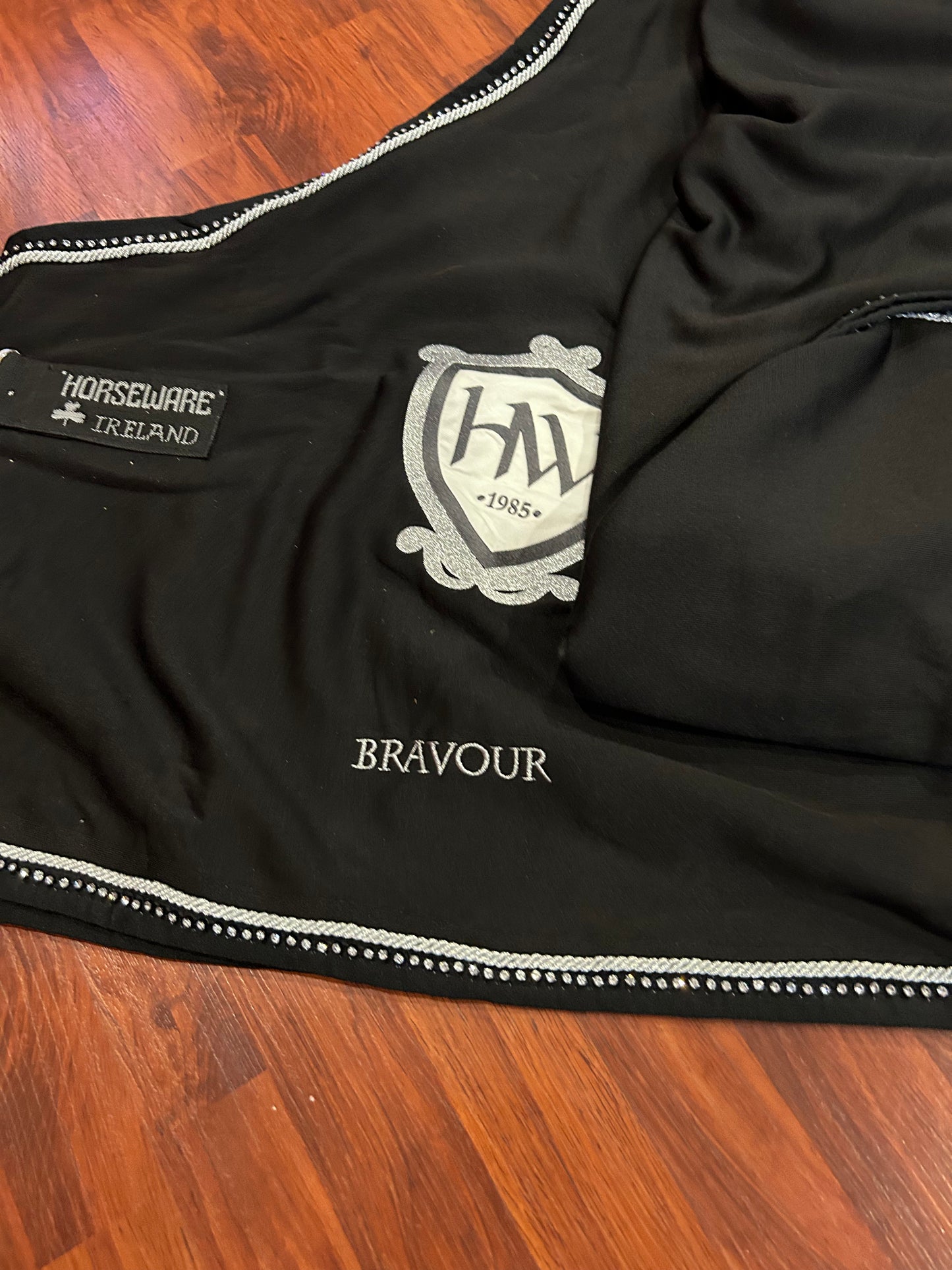 78” horsware Diamonte cooler. Embroidered “High Point” on side and “Bravour” on shoulder