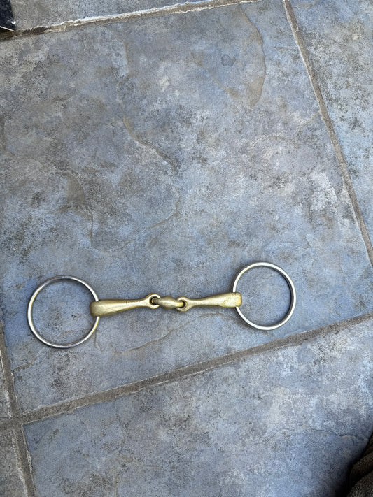 Loose ring snaffle with lozenge