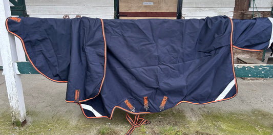 78” Rambo Supreme turnout lite 50g. Very clean and excellent condition.