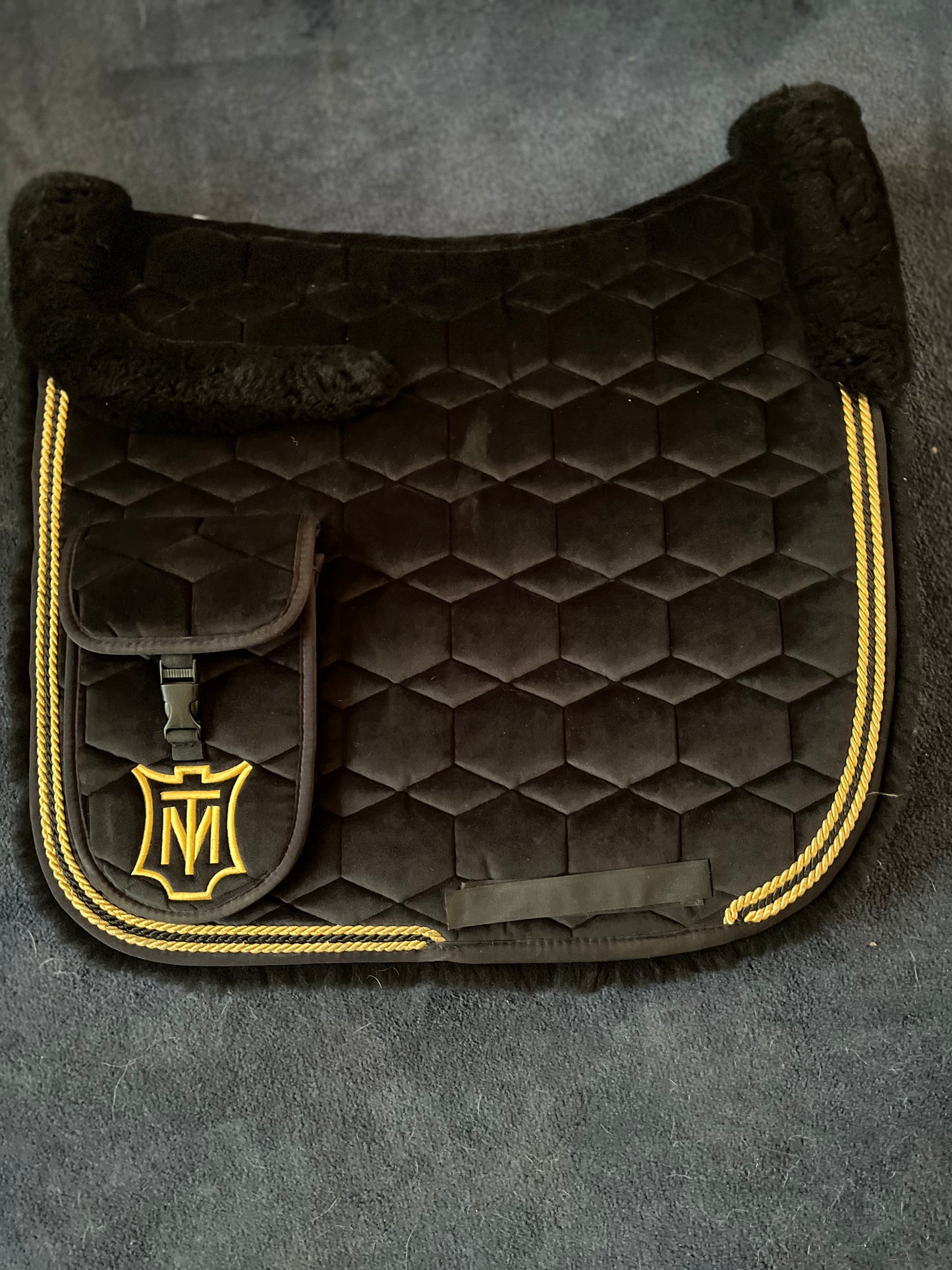 Mattes Trekking square pad with pockets both sides