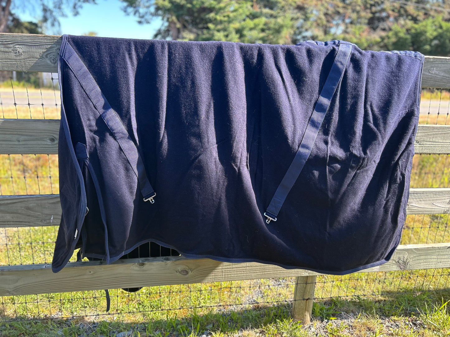 84” wool cooler navy