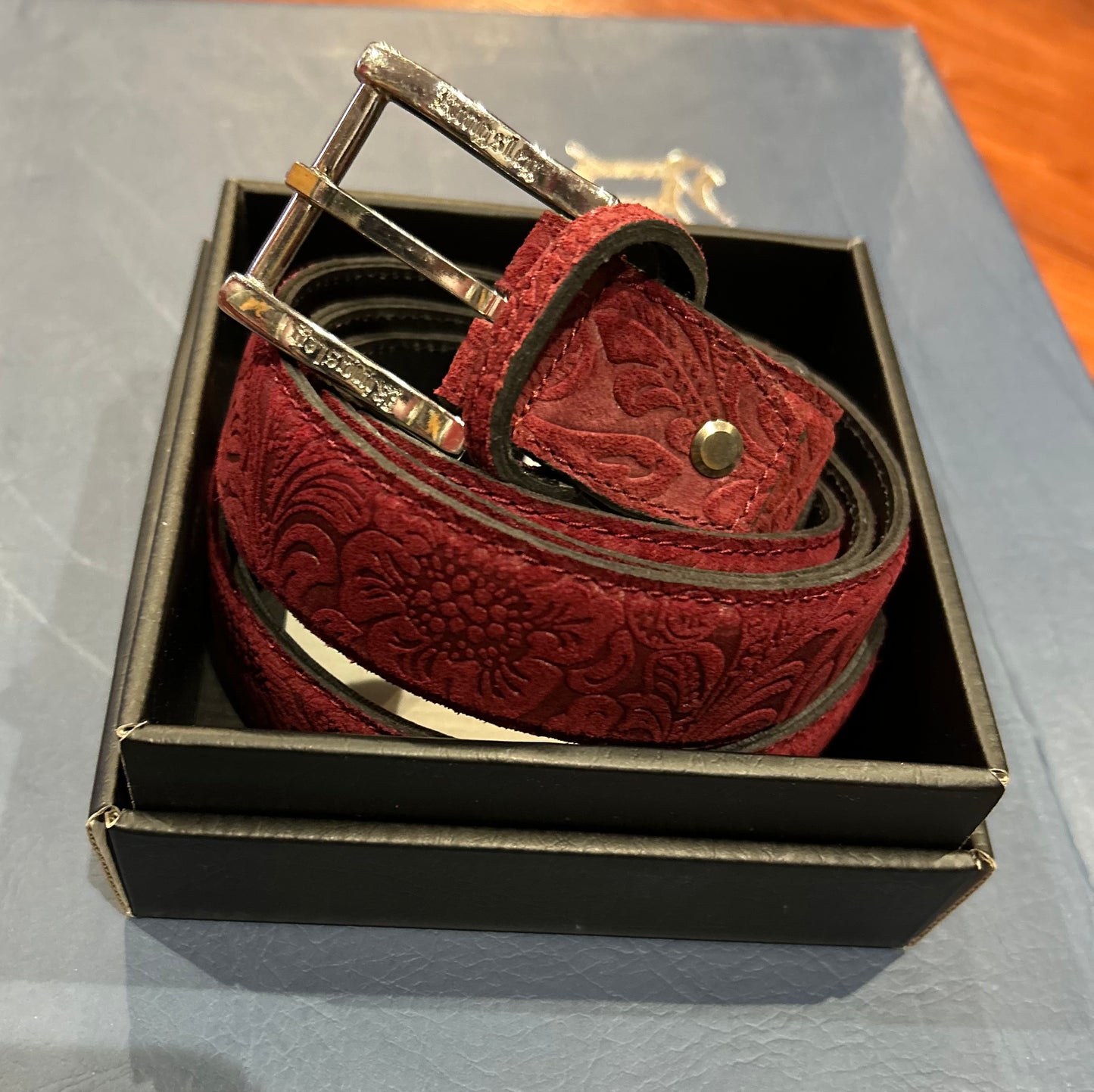 Kingsley belt fino Bordeaux. New.