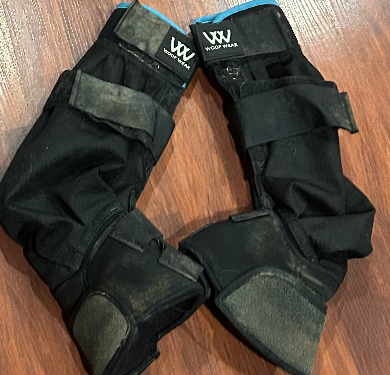 Woofwear medium mud fever boots. Used but usable.