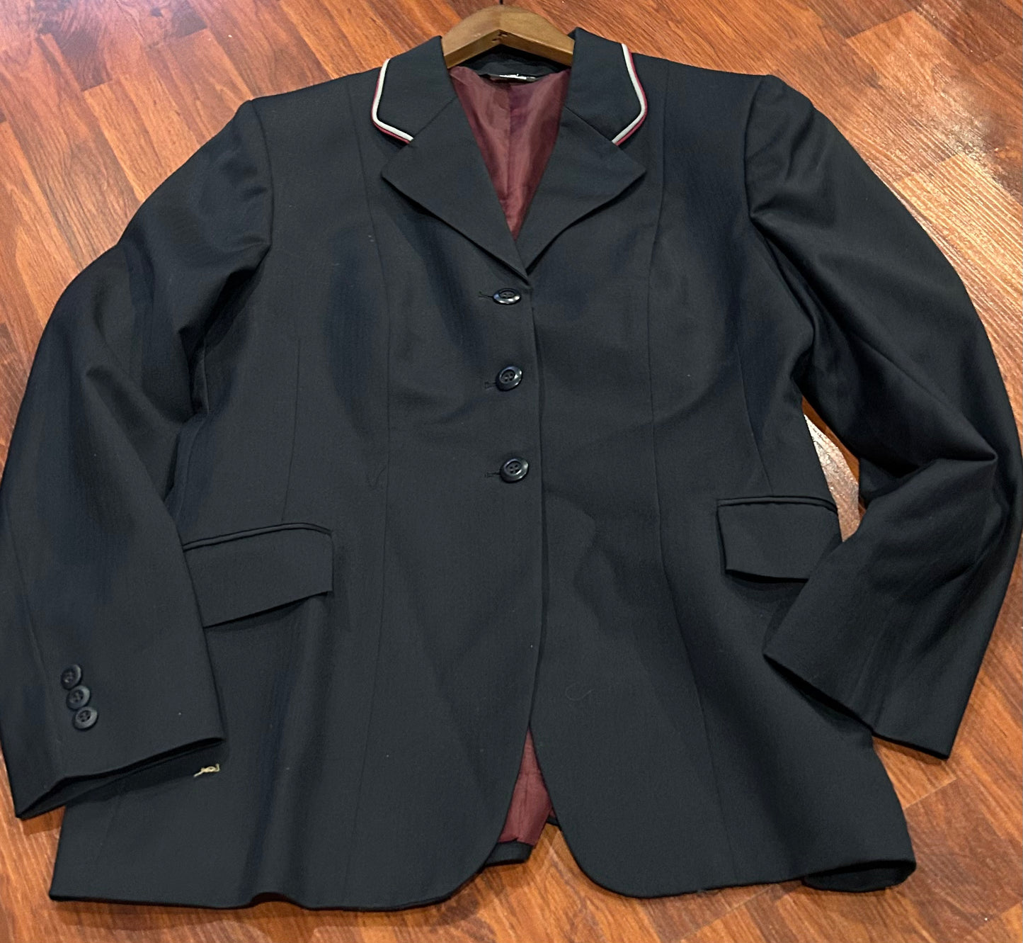 Grand Prix 16R black show jacket