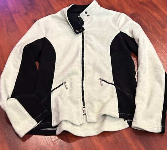 Asmar medium light green fleece