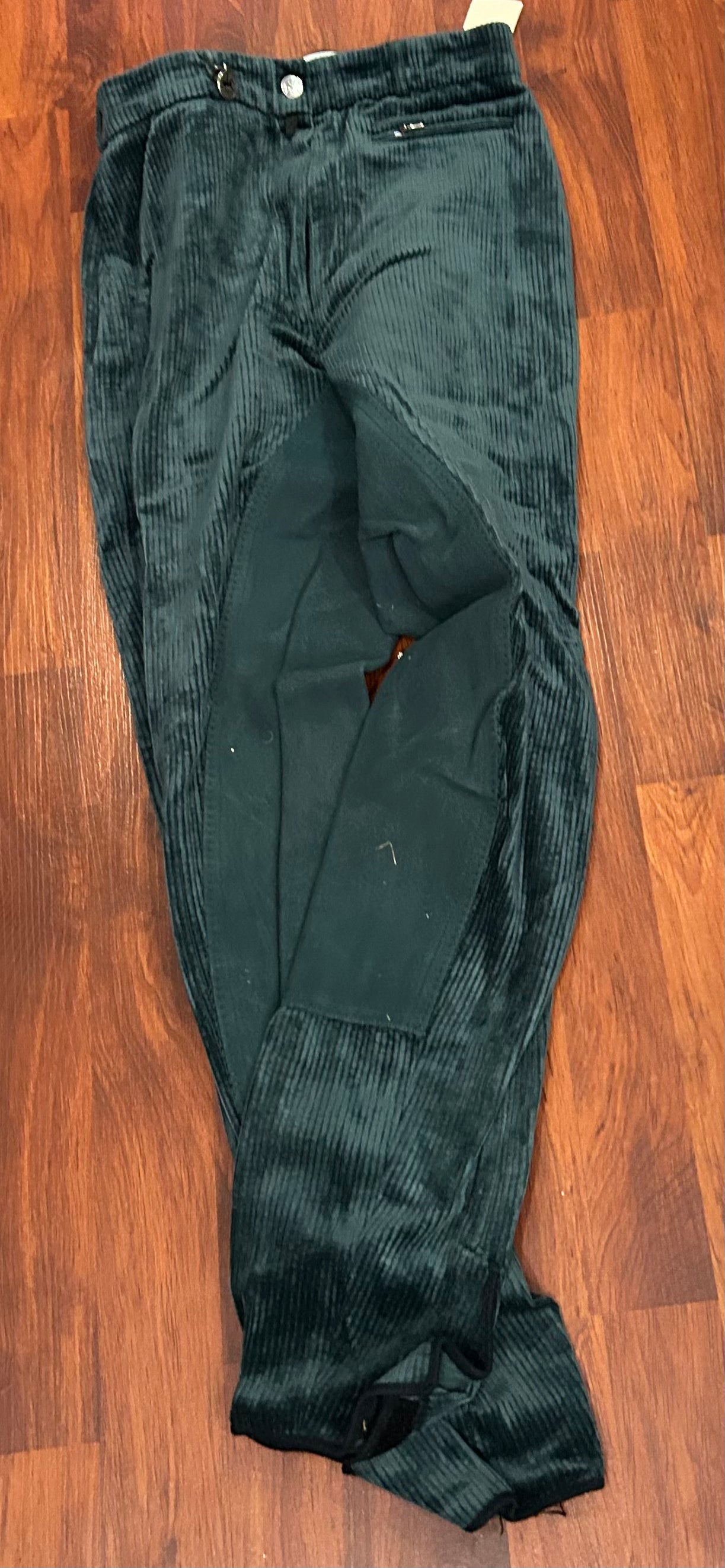 Pikeur 26L green corderoy full seat breeches