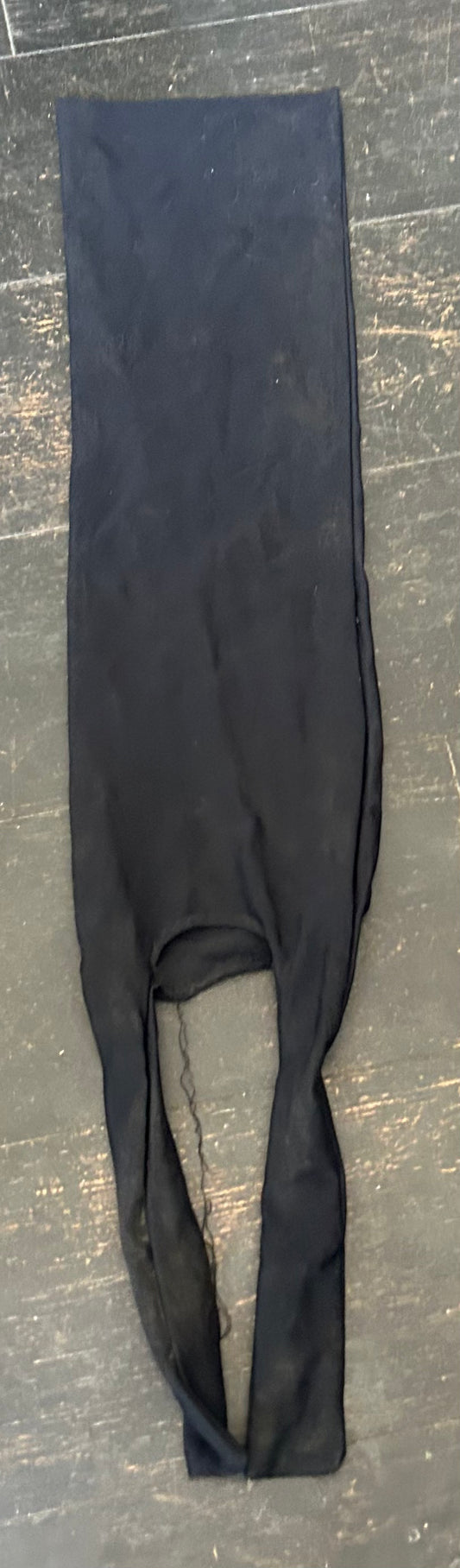 Black tail bag