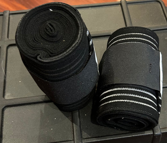 Saratoga black wraps set of 2 Very lightly used.