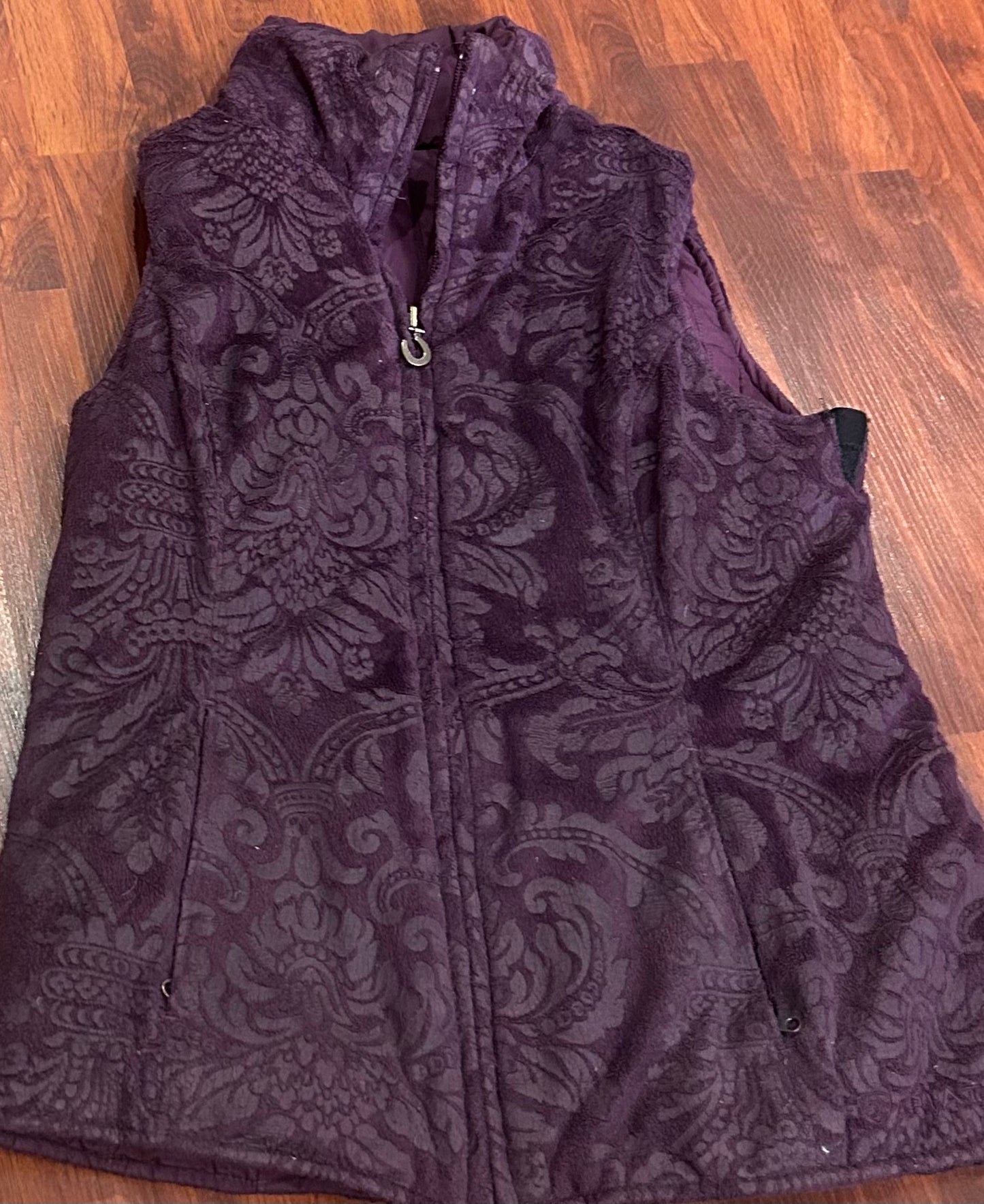 Ariat small purple reversible vest