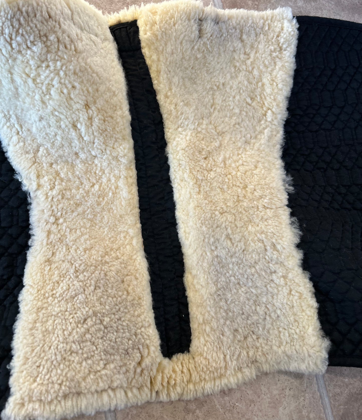 NSC black sheepskin dressage pad