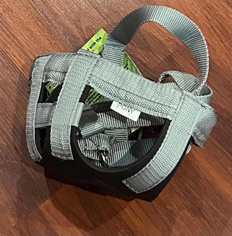 Grazemore pony size muzzle grey. Brand new.