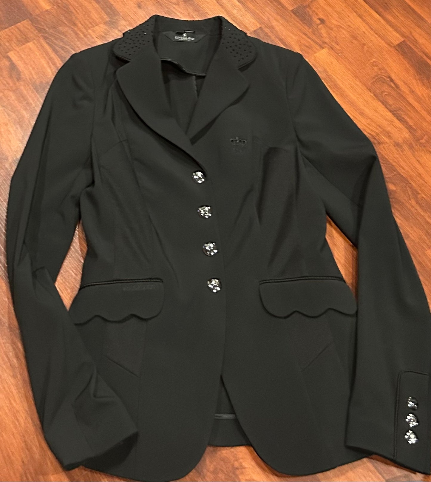 Kingsland size 36 show jacket. Black with black stones. Hidden zipper