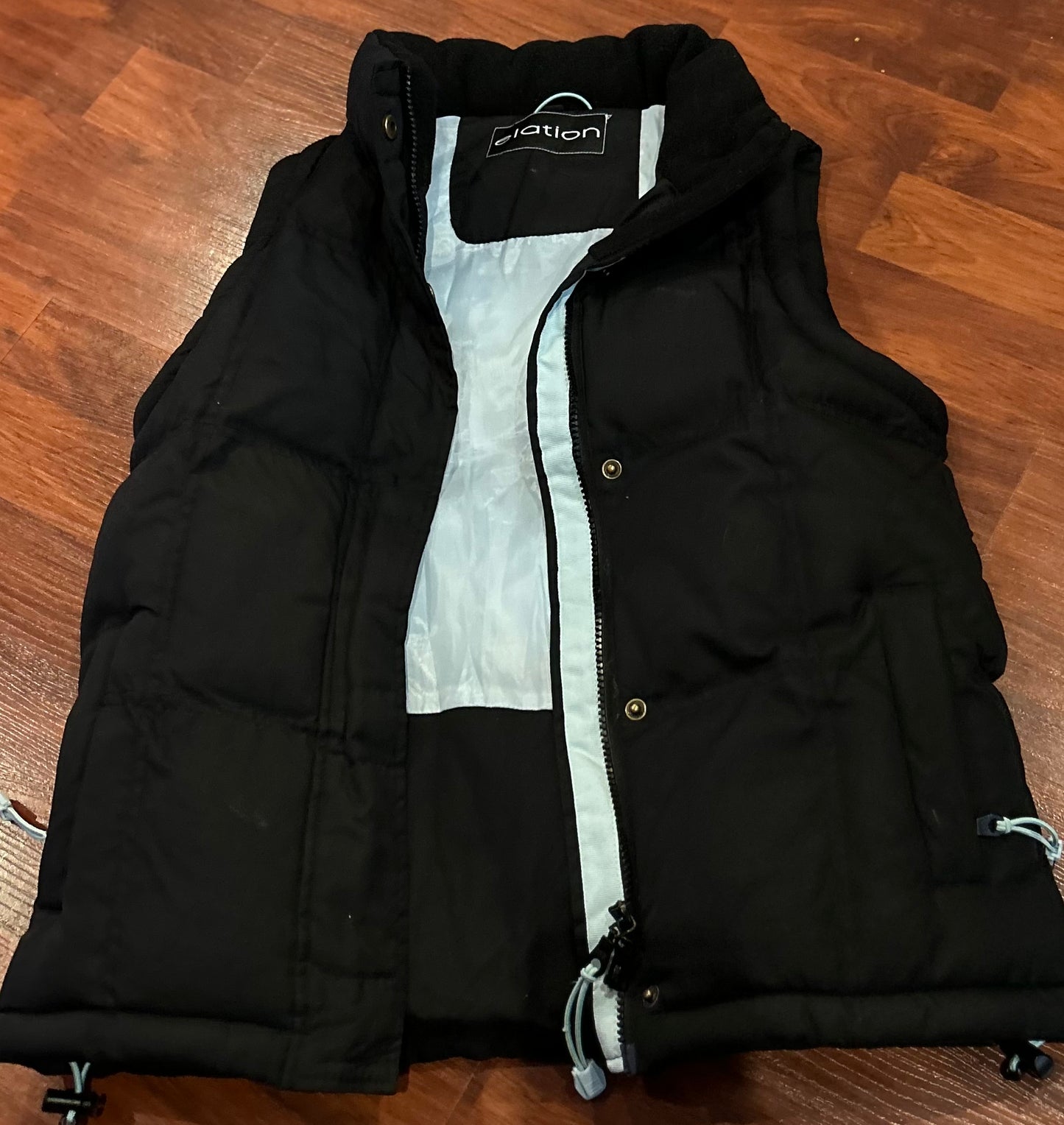 Elation black vest small