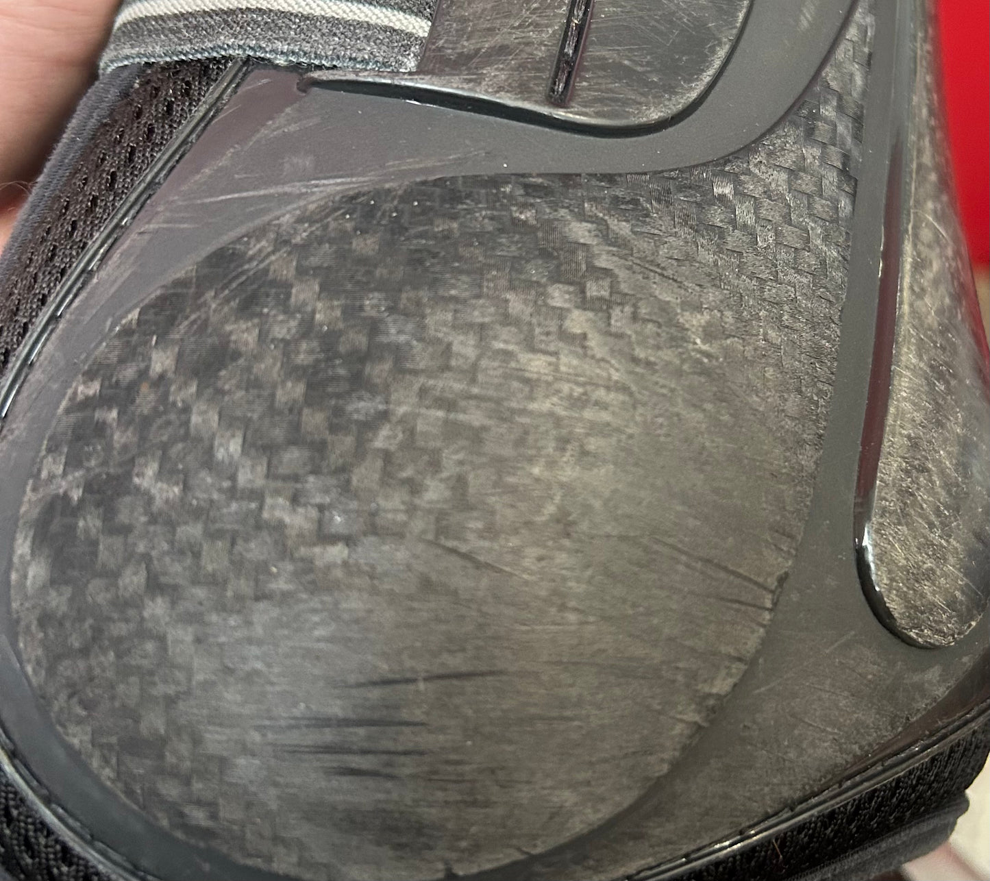 Veredus large Marcus Ehning carbon gel front boots. Black. Light wear.