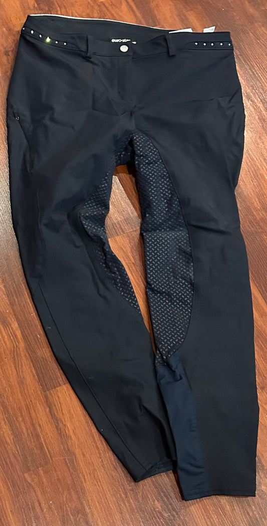 Euro star size 42 (US 12. Measures 32”) navy full seat breeches in new condition. Bling on pockets