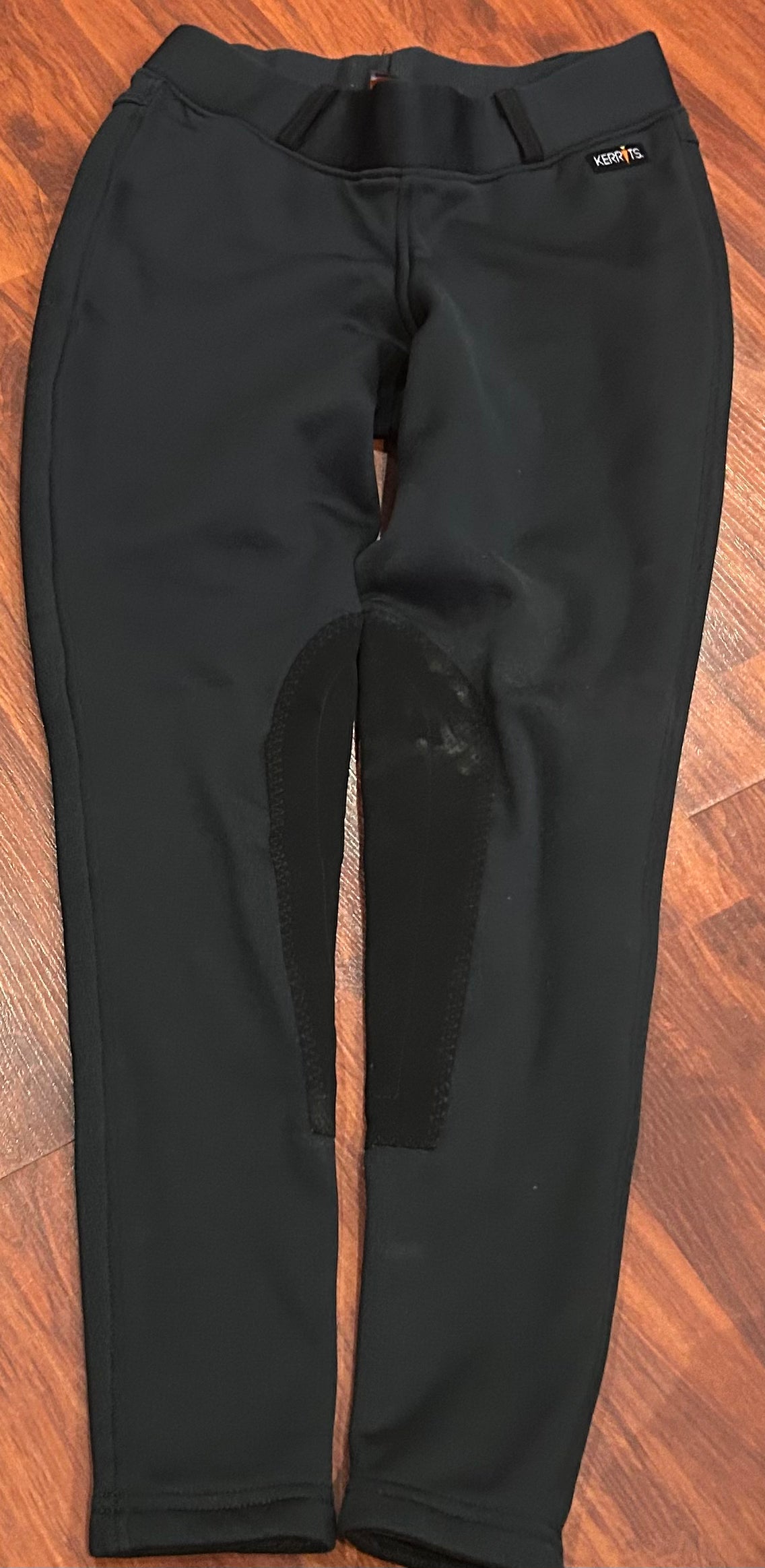 Kerrits small black fleece lined riding tights. Knee patch