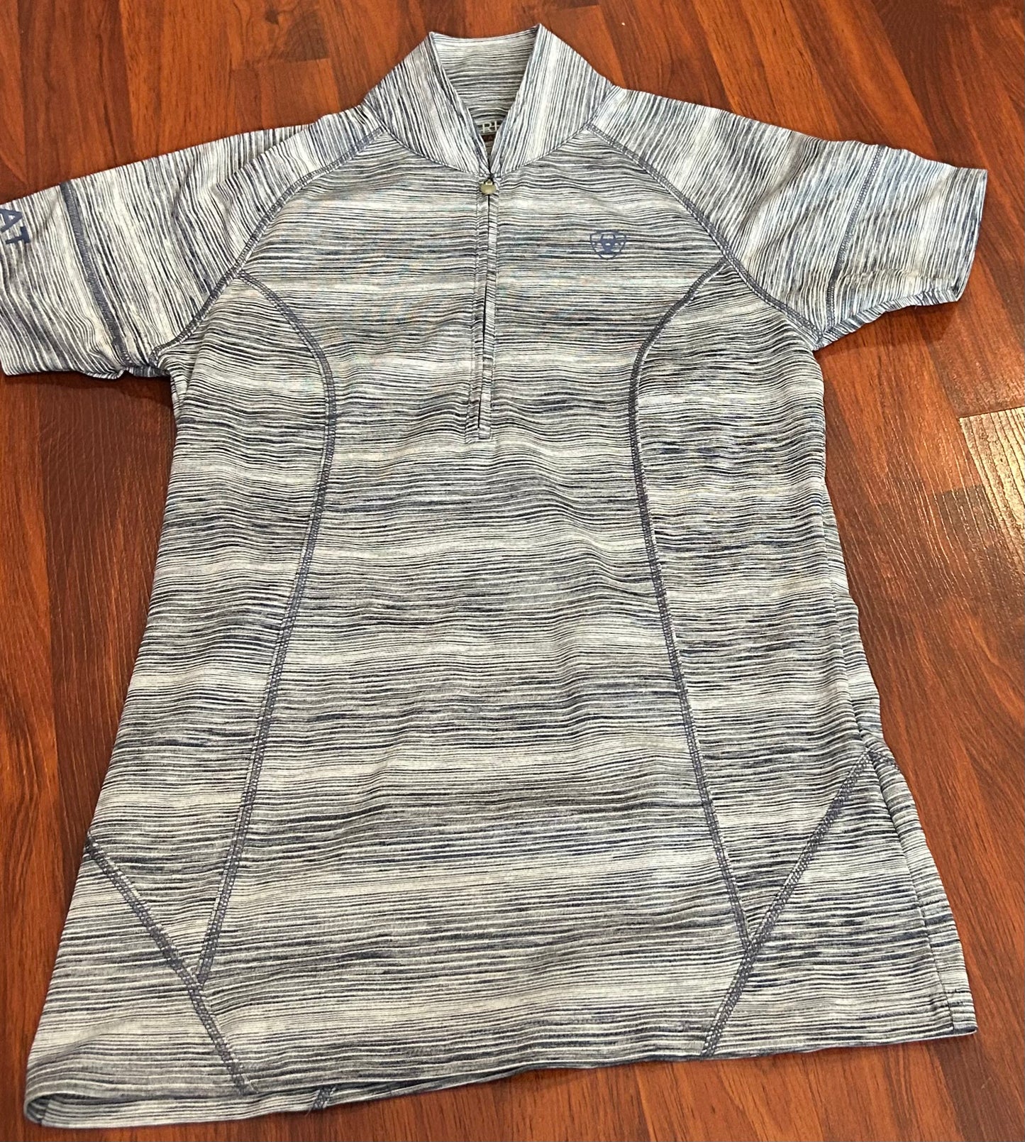 Ariattek heat series XS blue shirt sleeve 1/4 zip