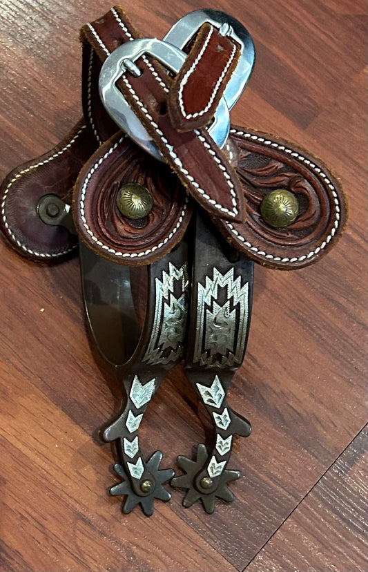 2.5” shank western spurs with straps