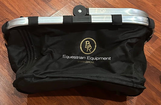 BR grooming basket