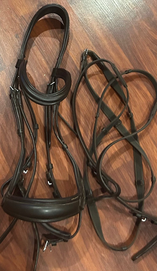Milestone full size brown anatomical bridle. With reins.