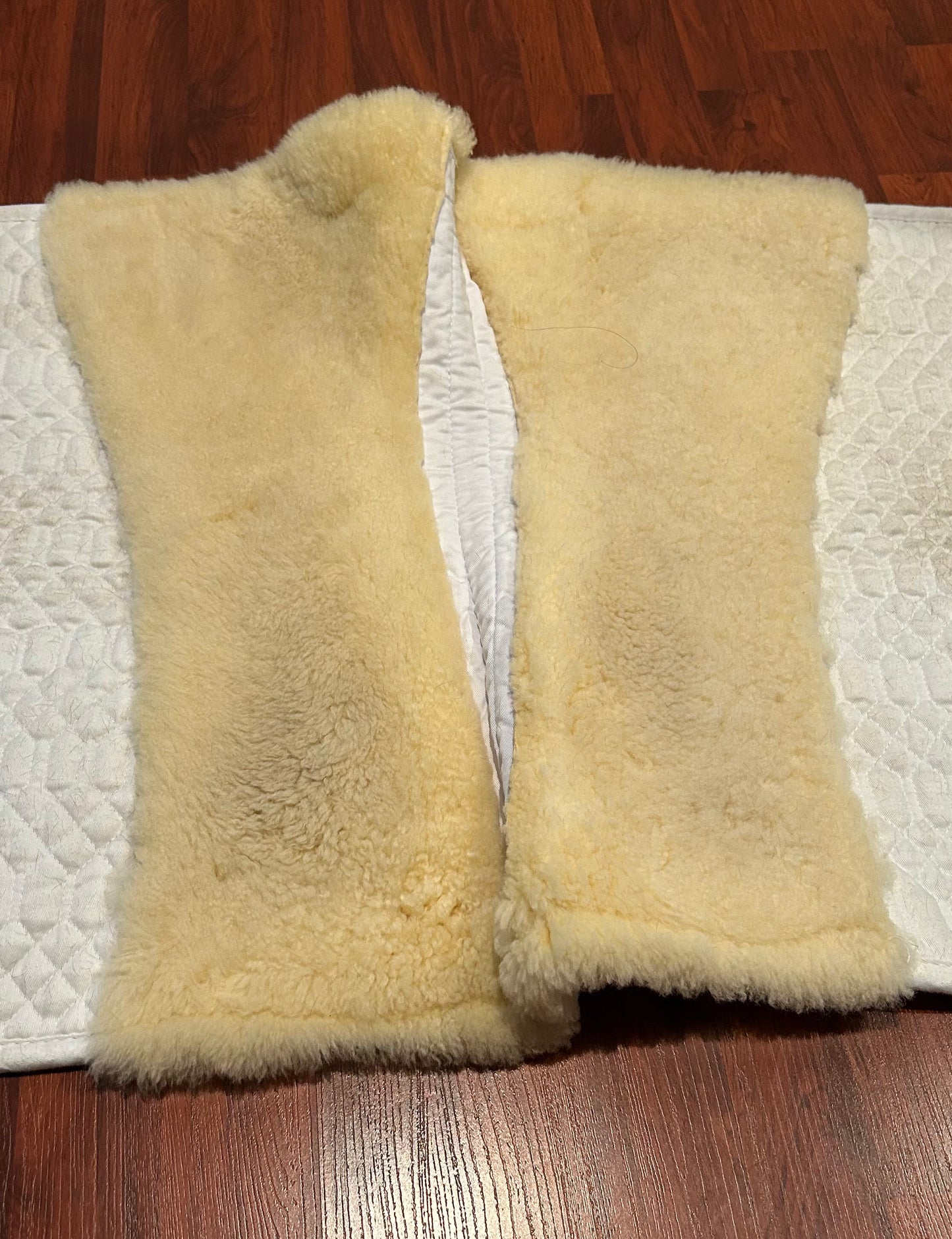 NSC sheepskin white dressage  pad