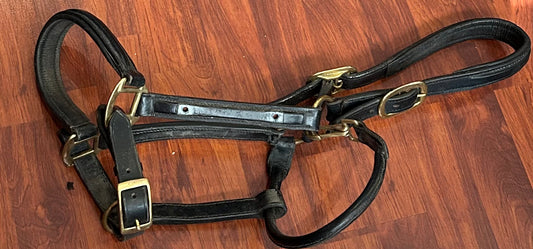 XF black leather halter