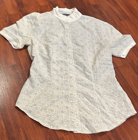 Arista small show shirt white with pattern