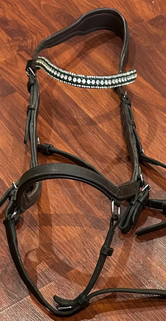Micklem brown bridle. No size, looks XF. Green stones in browband (is not Micklem). Some stones missing