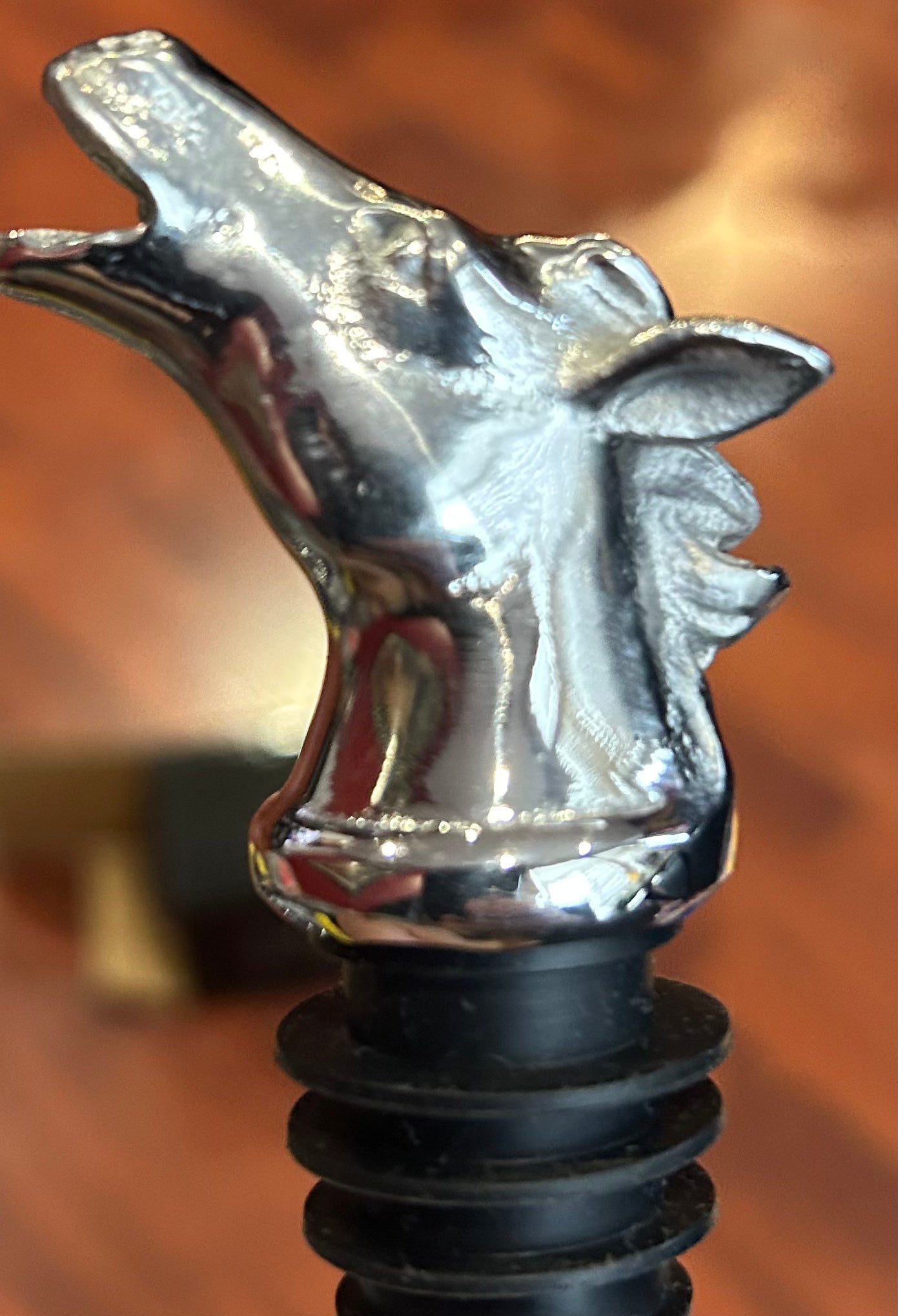 Horse head wine bottle stopper