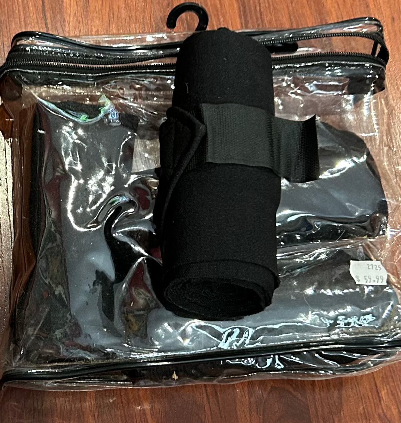 Black standing wraps (4)