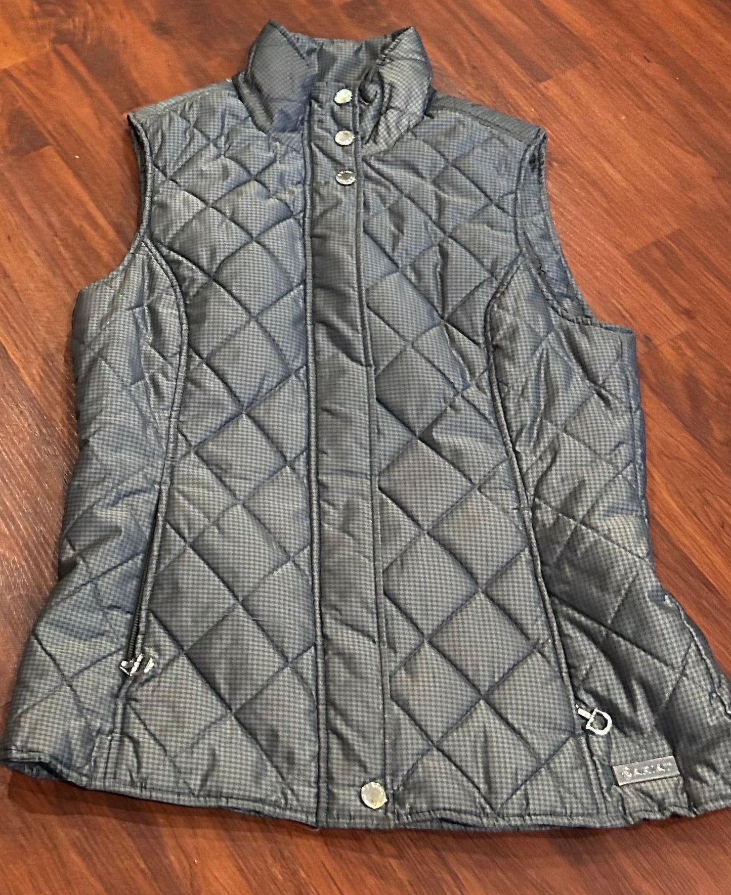 Ariat small grey quilted vest