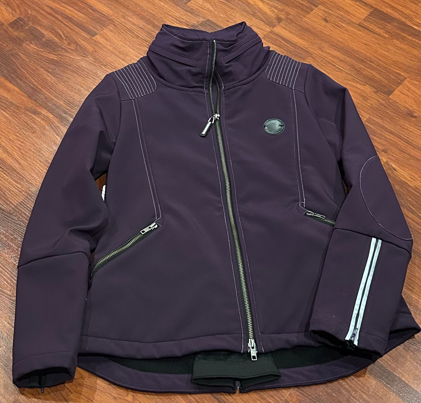 Asmar XS purple jacket. Lined. Hidden hood