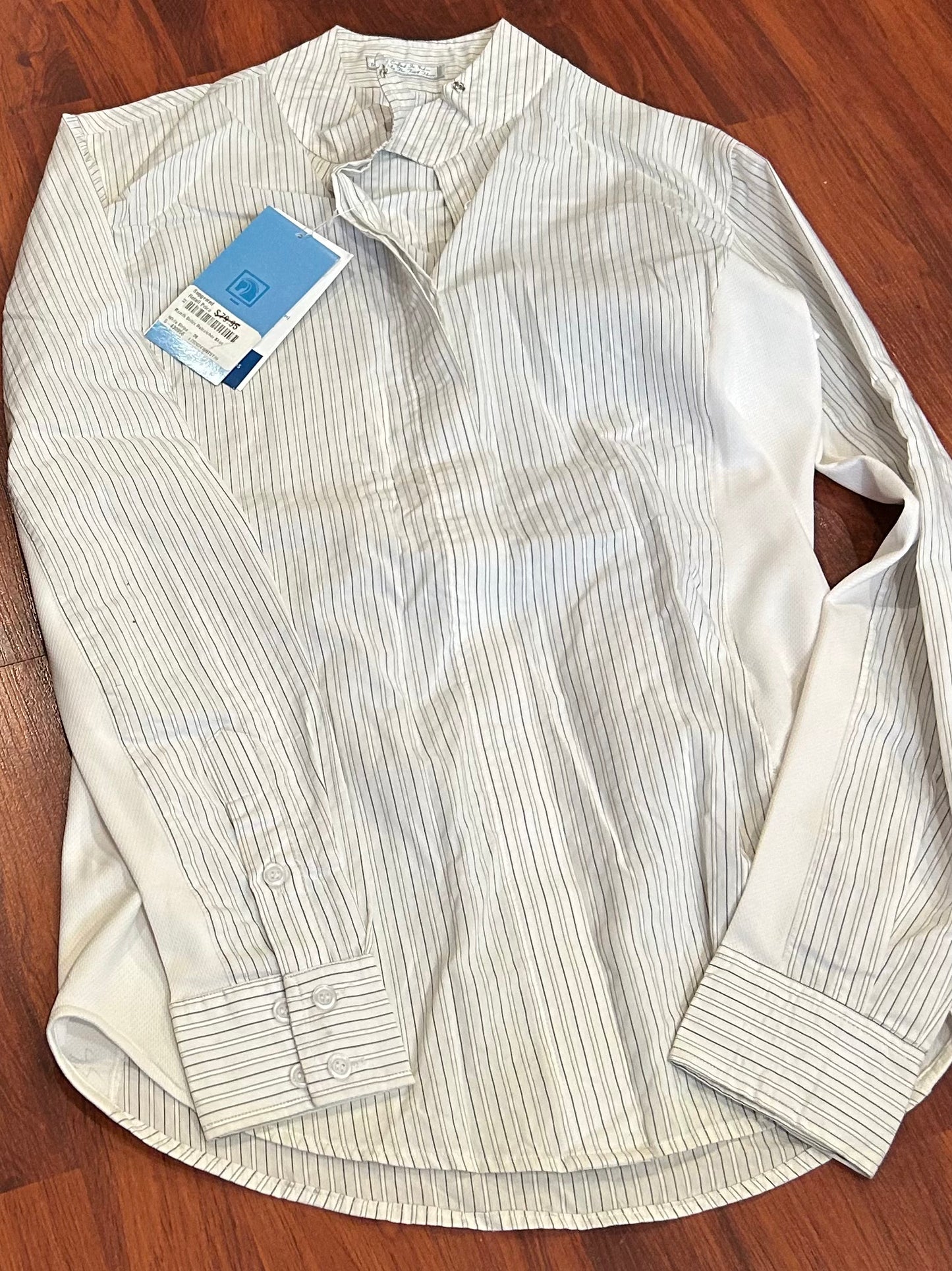 Romfh size 36 white pin stripe show shirt. Brand new