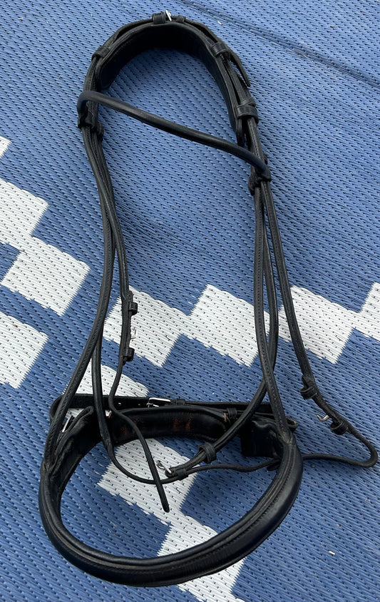 XF rolled black snaffle bridle. Not stamped. Crank noseband
